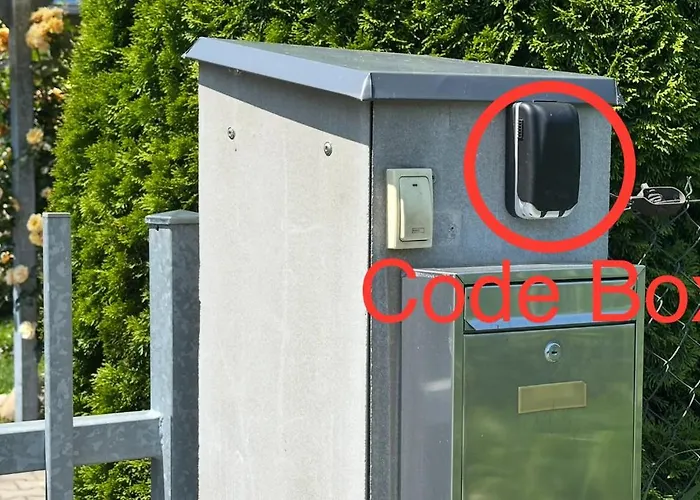 Luxusní V Praze Klánovicích Na Zahradě, 20 Minut Do Centra Prahy Šestajovice